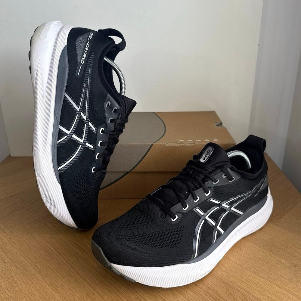 ASICS Gel Kayano 31 Black/Grey/White Men Running Sneakers- SZ 11.5